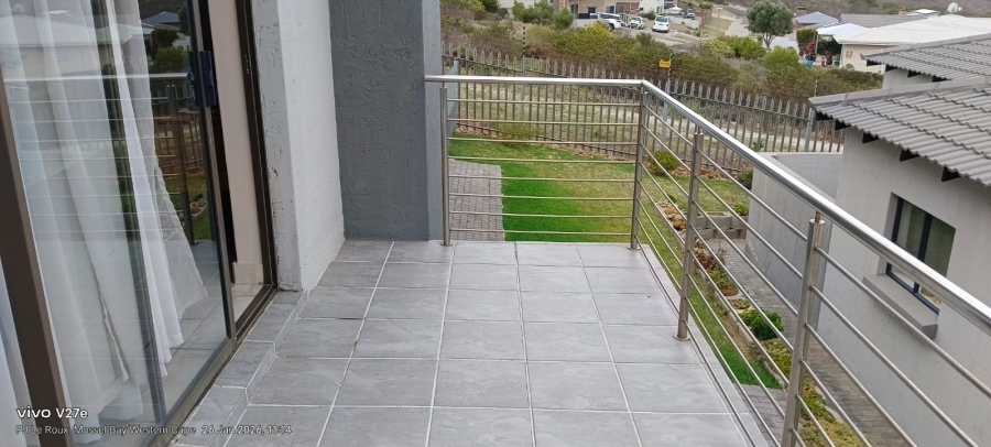 4 Bedroom Property for Sale in Seemeeu Park Western Cape
